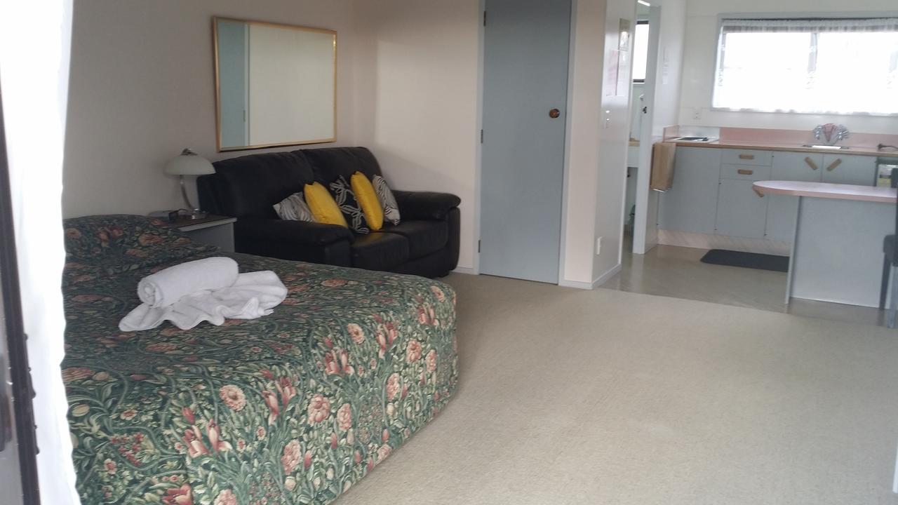 Norfolk Motel & Campervan Park Awanui Zimmer foto
